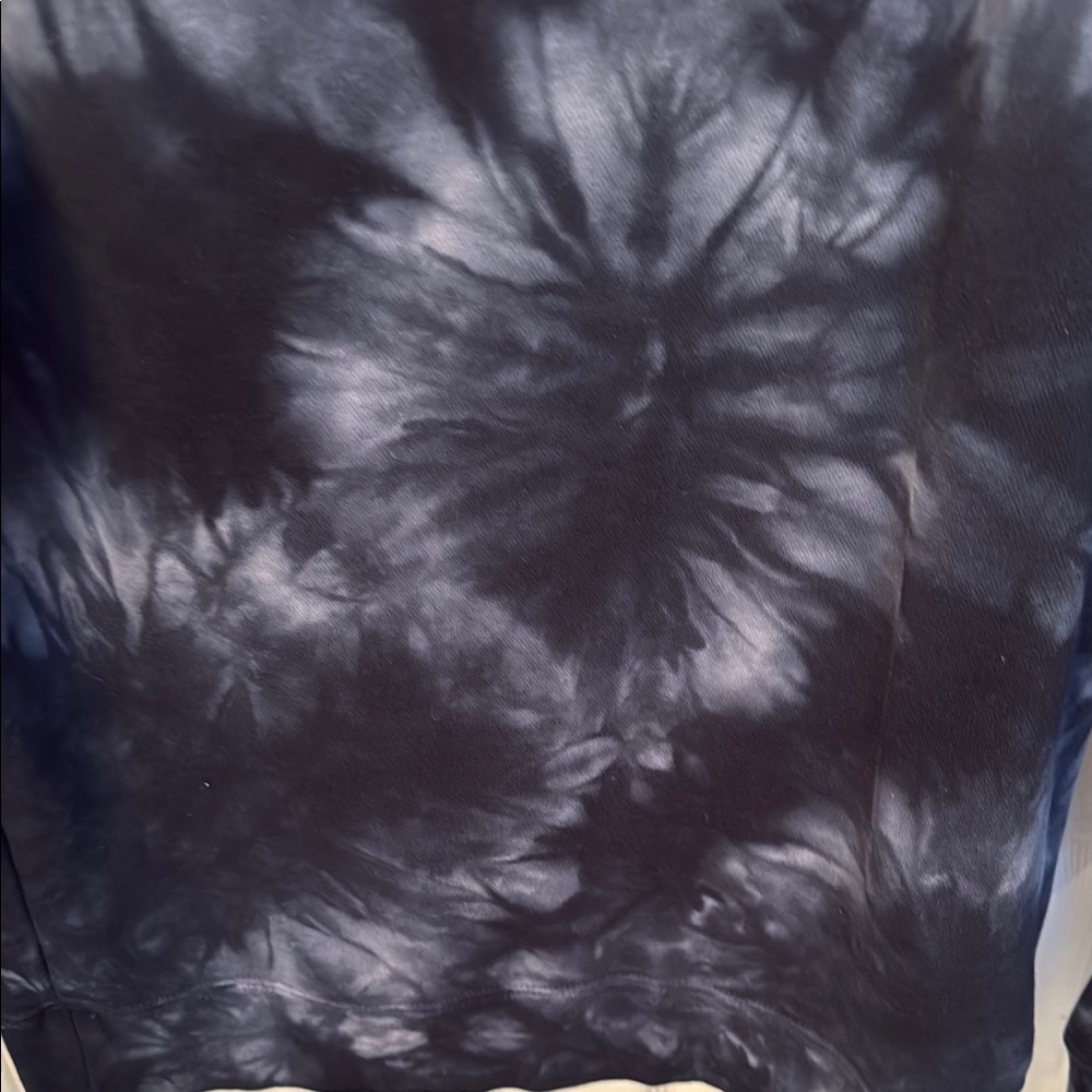 Black Tie-Dye Beachcomber Hoodie - Picture 10 of 14